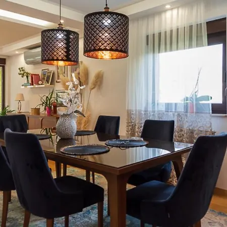 Tayra * سراييفو